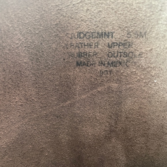 Steve Madden Women’s Judgement Brown/Black Fleur-de-lis Riding Boots Size 5.5 - Picture 8 of 8